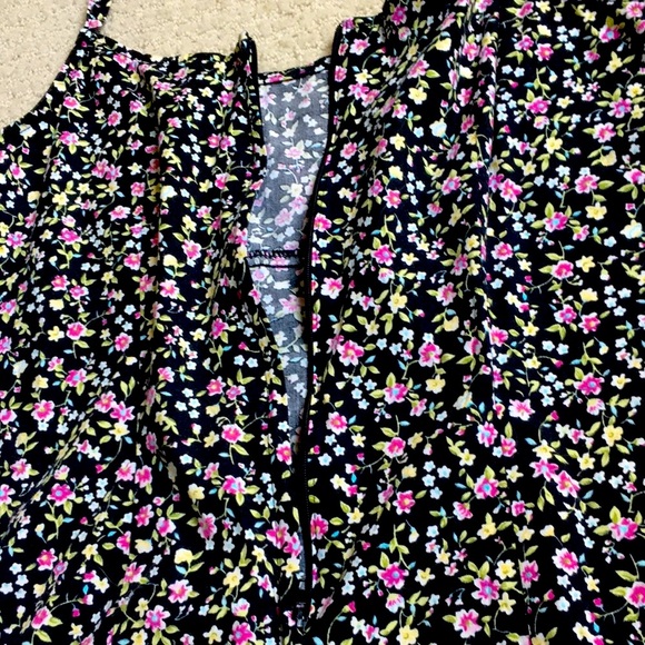 Spaghetti strap summer floral dress - Picture 12 of 16